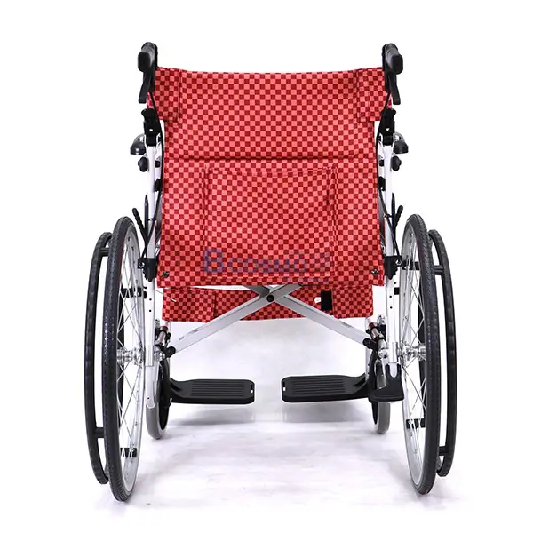 รถเข็นวีลแชร์ อะลูมิเนียมอัลลอย SOMA SM-150.5 สีแดง