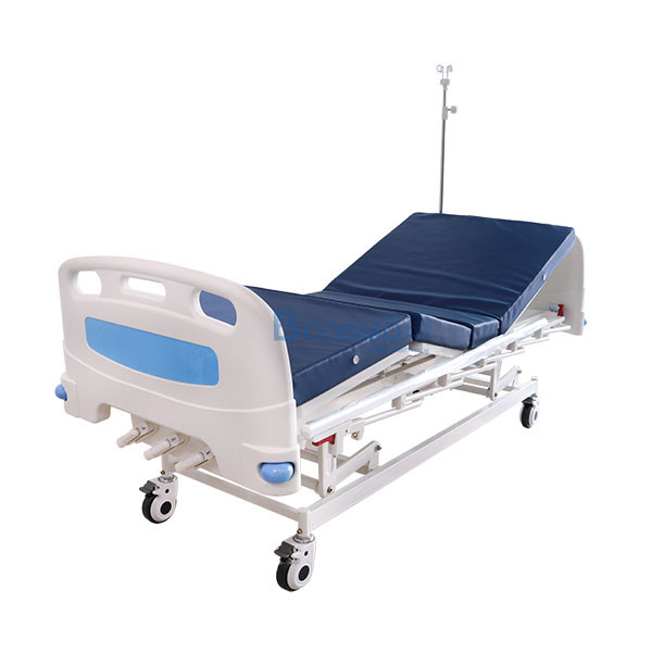 เตียงผู้ป่วยมือหมุน 3 ไก ราวสไลด์สูง สีฟ้า YD-S301